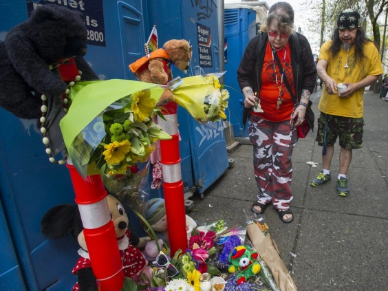 picture flowers mark the spot of dead baby found